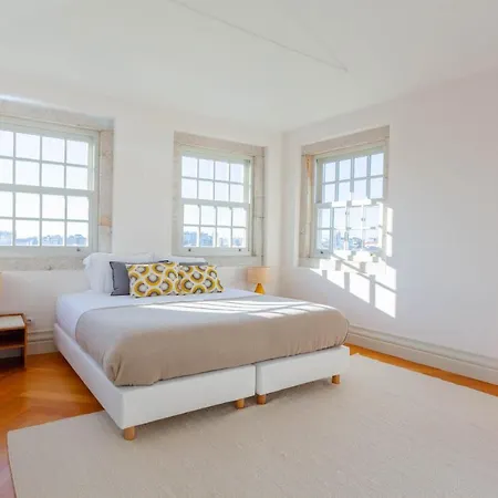 The Palace Penthouse * Oporto